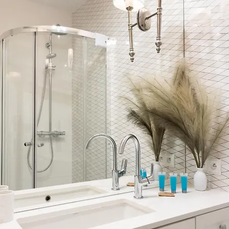 Апартаменты Saska Kepa Chic Studio Варшава